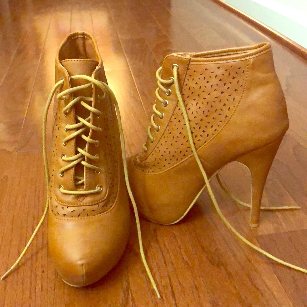 Tan lace up ankle boots